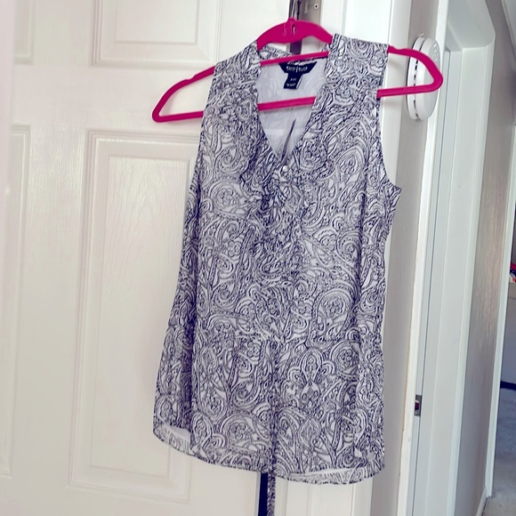 White House Black Market Tops - White House Black Market 100% Polyester